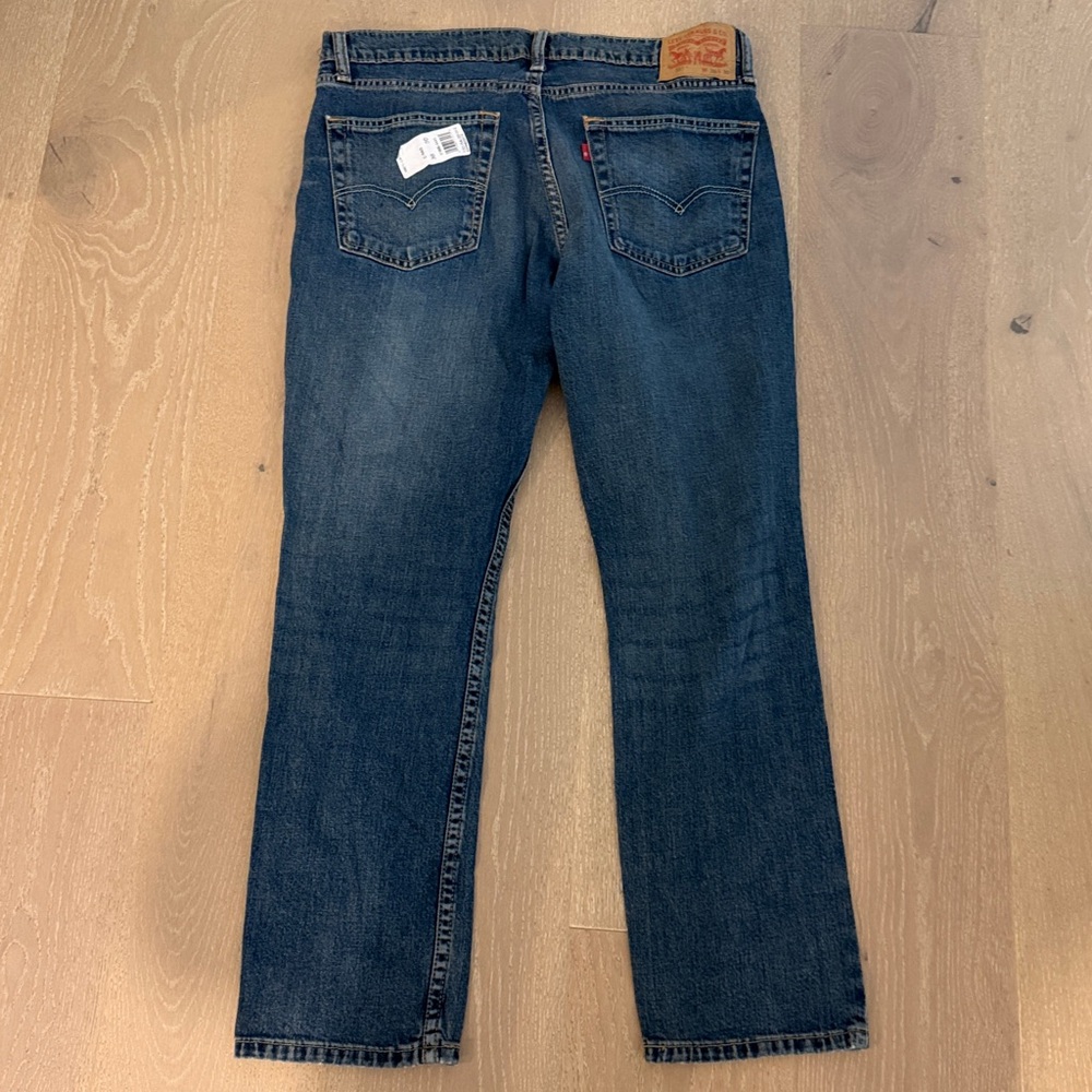 Levi's Men's Classic Indigo Straight Jeans - Picture 4 of 5